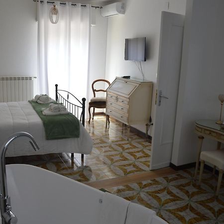 I Colori Della Sicilia Noblesse Appartement Caltagirone Buitenkant foto