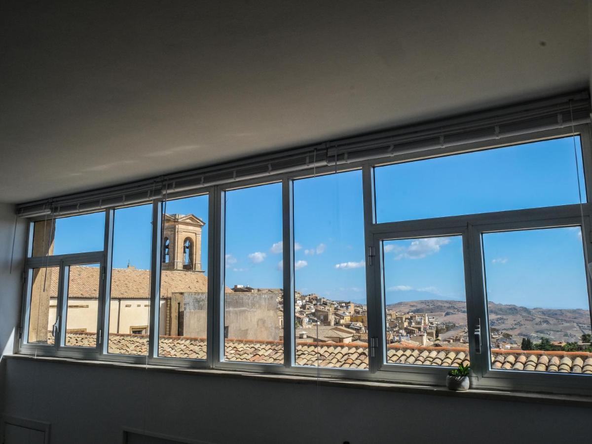 I Colori Della Sicilia Noblesse Appartement Caltagirone Buitenkant foto
