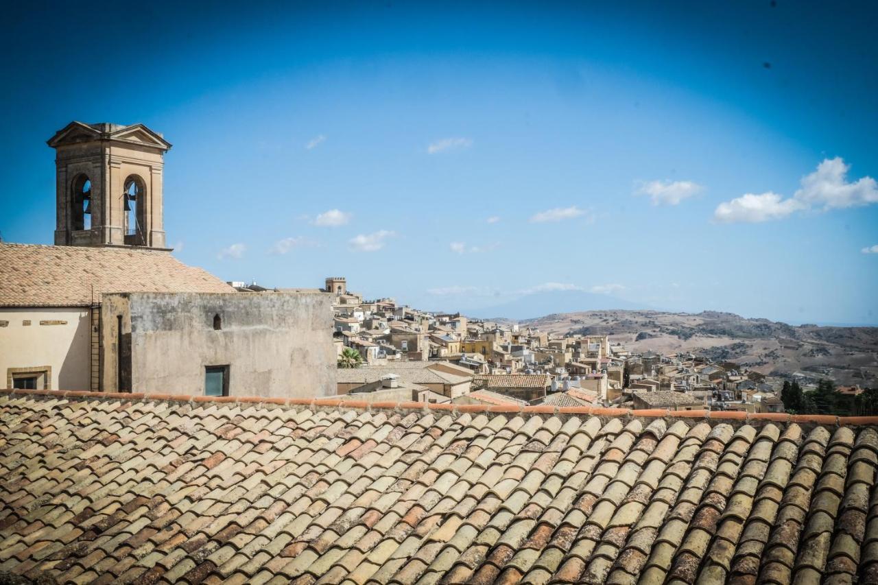 I Colori Della Sicilia Noblesse Appartement Caltagirone Buitenkant foto